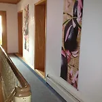 Hostal Dreimaederlhaus Rieden