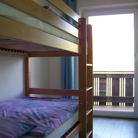 Dreimaederlhaus Albergue