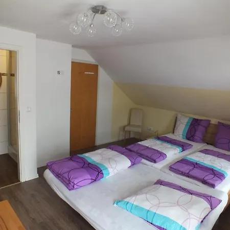 Dreimaederlhaus Rieden