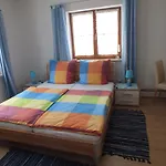 Dreimaederlhaus Rieden Хостел *