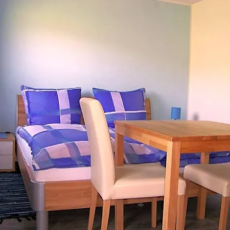 Hostel Dreimaederlhaus *