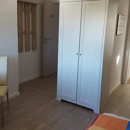 بيت شباب Dreimaederlhaus *